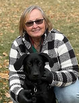 Author Photo: Yvonne Rediger